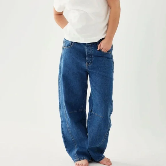 Parke The Horseshoe Jeans in Medium Wash - Picture 4 of 11